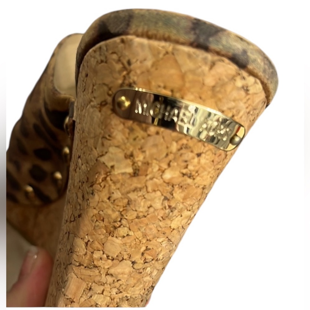 Micheal Kors size 10 leopard print platform wedge cork heel genuine leather - Picture 10 of 16